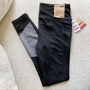 NWT Reebok Leggings 🌼